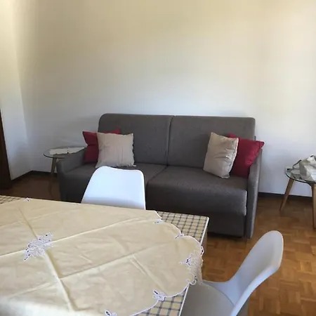 Savin Apartment *